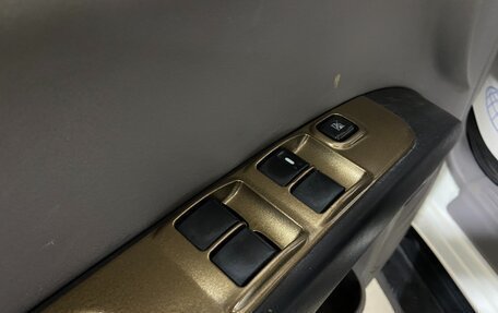 Mitsubishi L200 IV рестайлинг, 2011 год, 1 240 000 рублей, 10 фотография
