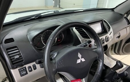 Mitsubishi L200 IV рестайлинг, 2011 год, 1 240 000 рублей, 11 фотография