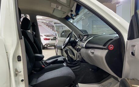 Mitsubishi L200 IV рестайлинг, 2011 год, 1 240 000 рублей, 15 фотография