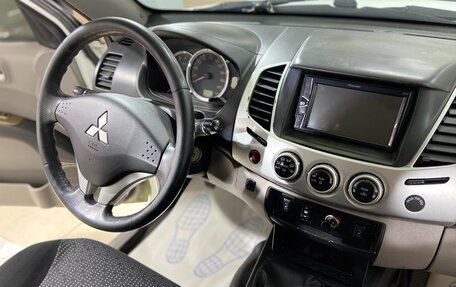 Mitsubishi L200 IV рестайлинг, 2011 год, 1 240 000 рублей, 18 фотография