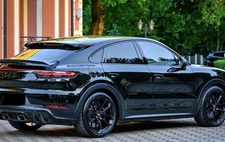 Porsche Cayenne III, 2022 год, 24 000 000 рублей, 2 фотография