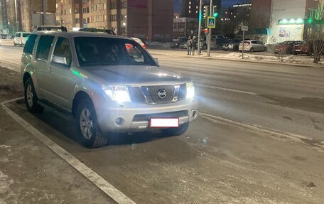 Nissan Pathfinder, 2005 год, 1 200 000 рублей, 29 фотография