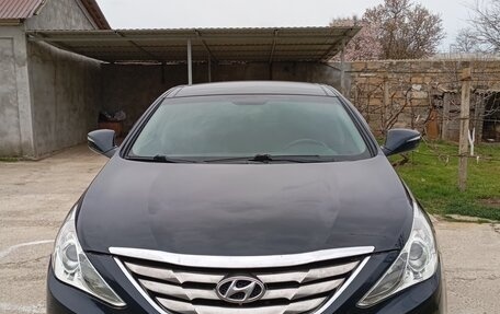 Hyundai Sonata VI, 2011 год, 1 460 000 рублей, 1 фотография