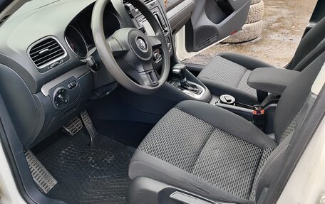 Volkswagen Golf VI, 2010 год, 799 000 рублей, 1 фотография