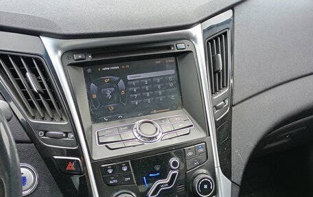Hyundai Sonata VI, 2011 год, 1 460 000 рублей, 4 фотография