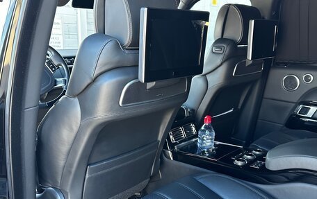 Land Rover Range Rover IV рестайлинг, 2014 год, 6 000 000 рублей, 3 фотография