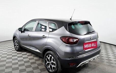 Renault Kaptur I рестайлинг, 2017 год, 1 449 000 рублей, 8 фотография