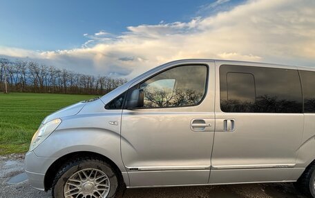 Hyundai Grand Starex Grand Starex I рестайлинг 2, 2008 год, 1 650 000 рублей, 8 фотография