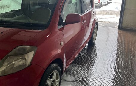 Toyota Passo III, 2004 год, 270 000 рублей, 3 фотография