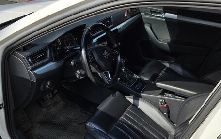 Skoda Superb III рестайлинг, 2018 год, 2 370 000 рублей, 10 фотография