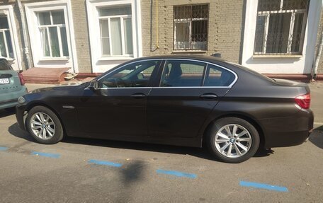 BMW 5 серия, 2014 год, 2 180 000 рублей, 3 фотография