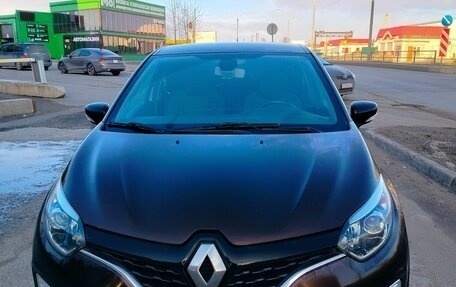 Renault Kaptur I рестайлинг, 2018 год, 1 400 000 рублей, 1 фотография