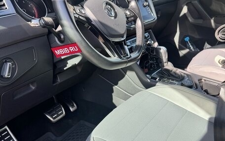 Volkswagen Tiguan II, 2020 год, 2 800 000 рублей, 7 фотография