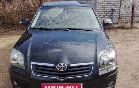 Toyota Avensis III рестайлинг, 2006 год, 785 000 рублей, 1 фотография
