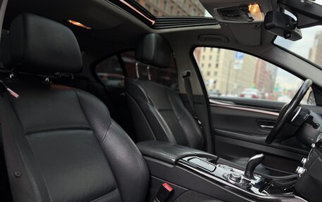 BMW 5 серия, 2010 год, 1 685 000 рублей, 12 фотография