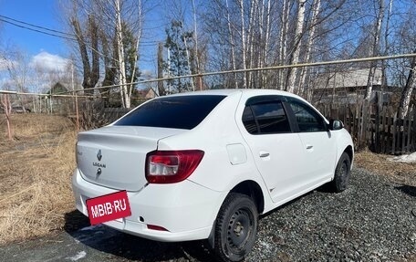 Renault Logan II, 2018 год, 590 000 рублей, 6 фотография
