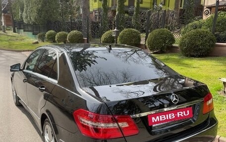 Mercedes-Benz E-Класс, 2010 год, 1 850 000 рублей, 7 фотография
