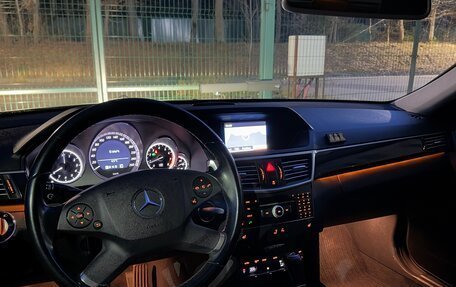Mercedes-Benz E-Класс, 2010 год, 1 850 000 рублей, 19 фотография
