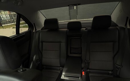 Mercedes-Benz E-Класс, 2010 год, 1 850 000 рублей, 18 фотография