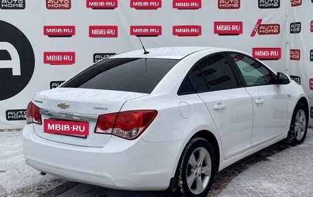 Chevrolet Cruze II, 2010 год, 549 900 рублей, 4 фотография