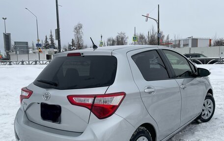 Toyota Vitz, 2019 год, 1 070 000 рублей, 7 фотография