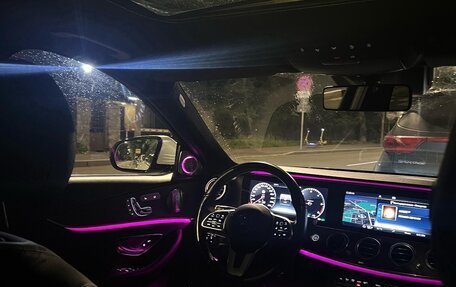 Mercedes-Benz E-Класс, 2019 год, 5 000 050 рублей, 8 фотография