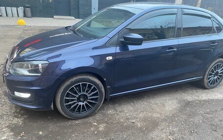 Volkswagen Polo VI (EU Market), 2017 год, 1 050 000 рублей, 14 фотография