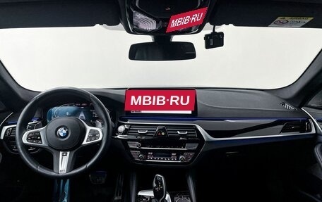 BMW 5 серия, 2023 год, 6 900 000 рублей, 13 фотография
