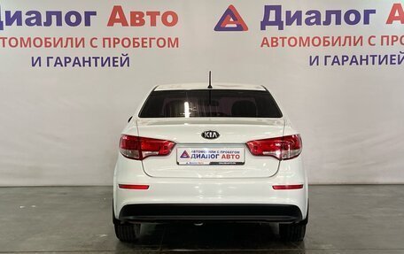 KIA Rio III рестайлинг, 2015 год, 937 000 рублей, 4 фотография