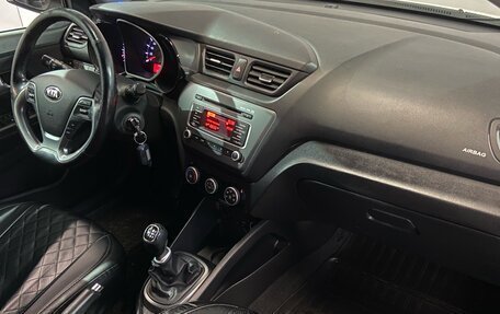 KIA Rio III рестайлинг, 2015 год, 937 000 рублей, 15 фотография