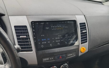Peugeot 4007, 2011 год, 950 000 рублей, 6 фотография