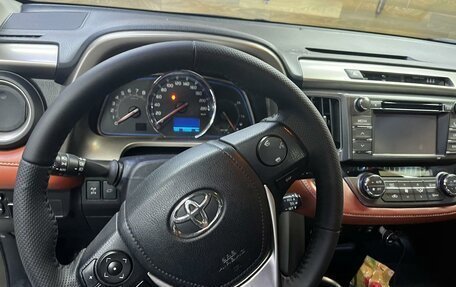 Toyota RAV4, 2013 год, 2 450 000 рублей, 8 фотография