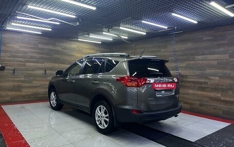 Toyota RAV4, 2013 год, 2 450 000 рублей, 12 фотография