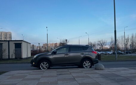 Toyota RAV4, 2013 год, 2 450 000 рублей, 14 фотография