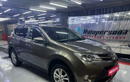 Toyota RAV4, 2013 год, 2 450 000 рублей, 13 фотография