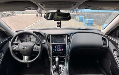 Infiniti Q50 I рестайлинг, 2014 год, 1 800 000 рублей, 18 фотография
