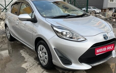 Toyota Aqua I, 2019 год, 1 450 000 рублей, 2 фотография