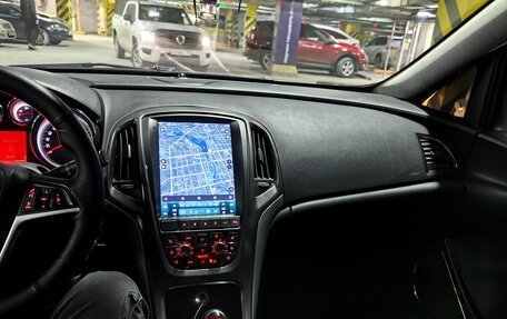 Opel Astra J, 2011 год, 720 000 рублей, 11 фотография