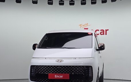 Hyundai Staria, 2021 год, 2 934 000 рублей, 3 фотография