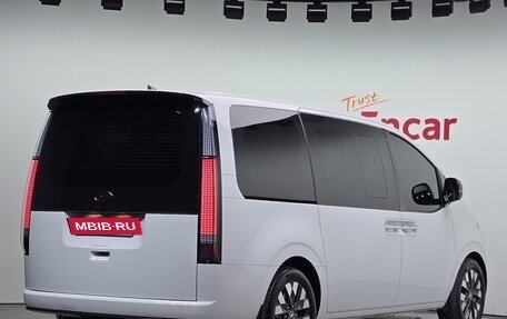 Hyundai Staria, 2021 год, 2 934 000 рублей, 2 фотография