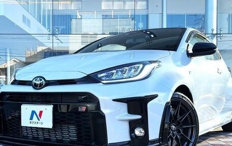 Toyota Yaris Cross, 2022 год, 1 890 275 рублей, 1 фотография