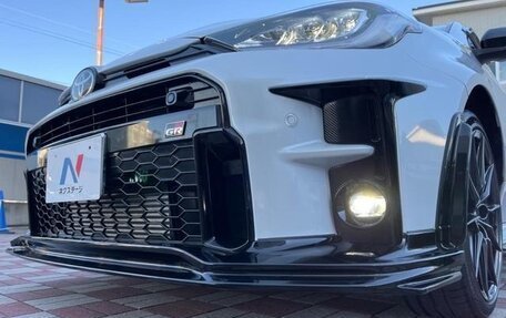 Toyota Yaris Cross, 2022 год, 1 890 275 рублей, 7 фотография
