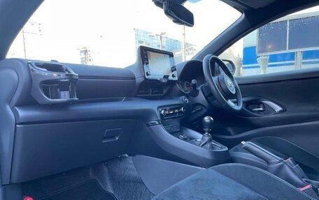 Toyota Yaris Cross, 2022 год, 1 890 275 рублей, 9 фотография
