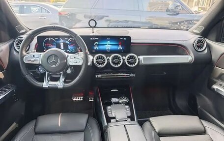 Mercedes-Benz GLB AMG, 2021 год, 3 800 000 рублей, 8 фотография