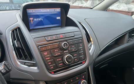 Opel Zafira C рестайлинг, 2013 год, 8 фотография