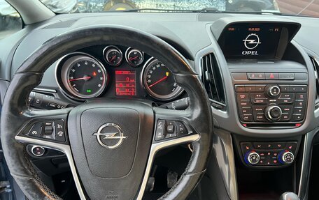 Opel Zafira C рестайлинг, 2013 год, 5 фотография