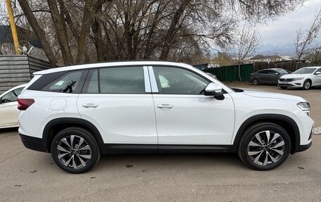 Skoda Kodiaq, 2025 год, 5 800 000 рублей, 3 фотография