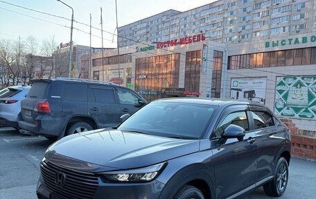 Honda Vezel, 2022 год, 1 900 000 рублей, 2 фотография