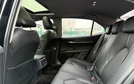 Toyota Crown, 2021 год, 2 250 000 рублей, 30 фотография