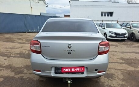 Renault Logan II, 2017 год, 530 000 рублей, 6 фотография
